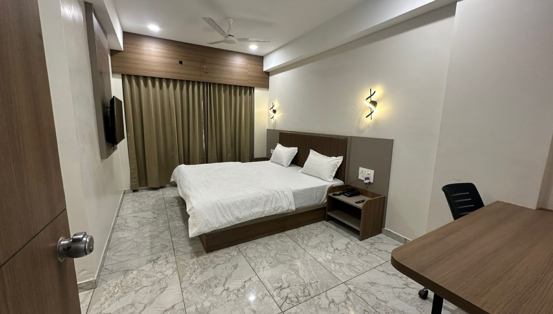 Indulge in Gourmet Dining at Hotel Fun n Food in Pushkarnaa Sati Wado, Old Railway Station Road, Opp. OCP Tata Bhuj Gujarat 370001 Picture